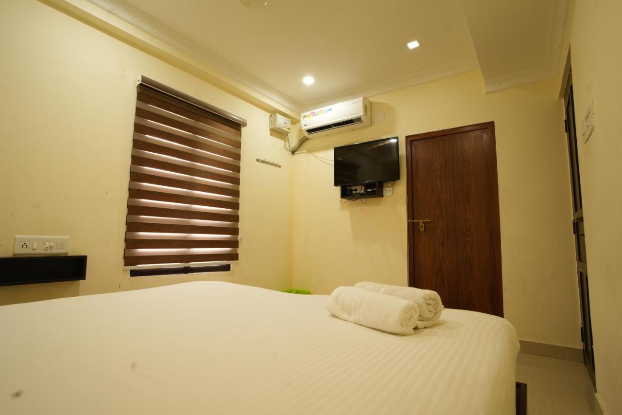 K V Suites Kochi Εξωτερικό φωτογραφία